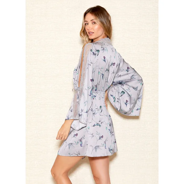 Ivy Robe | Golyta Vibrators